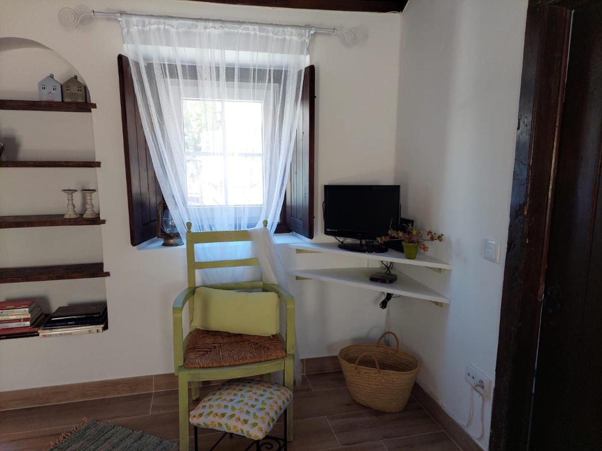 Гостевой дом Casa Castanhos Vila Fresca Экстерьер фото